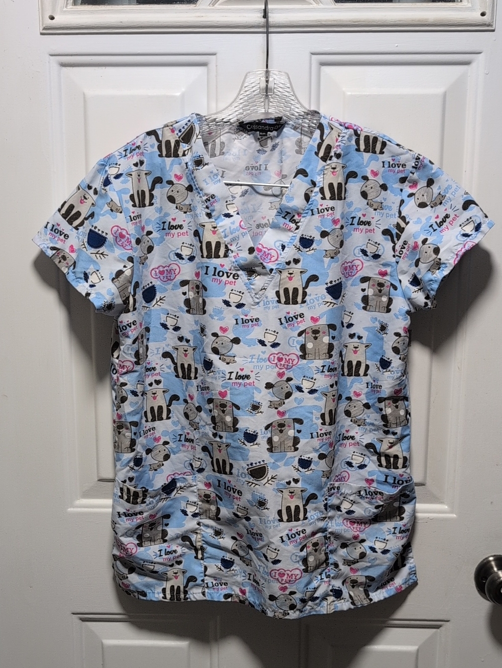 Pet-Print V-Neck Scrub Tunic in Light Blue